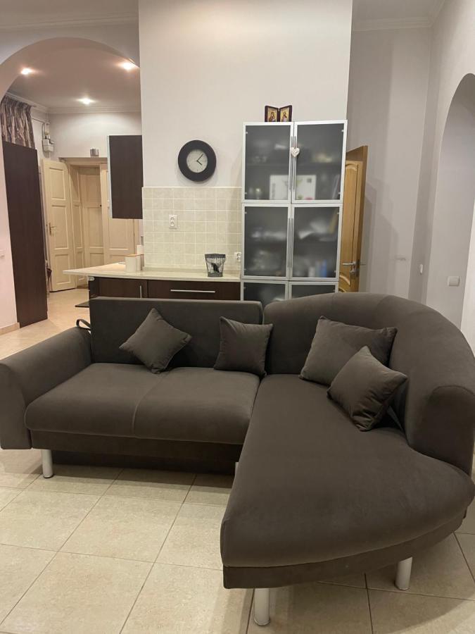 Apartment Kostyushka Lviv Bagian luar foto